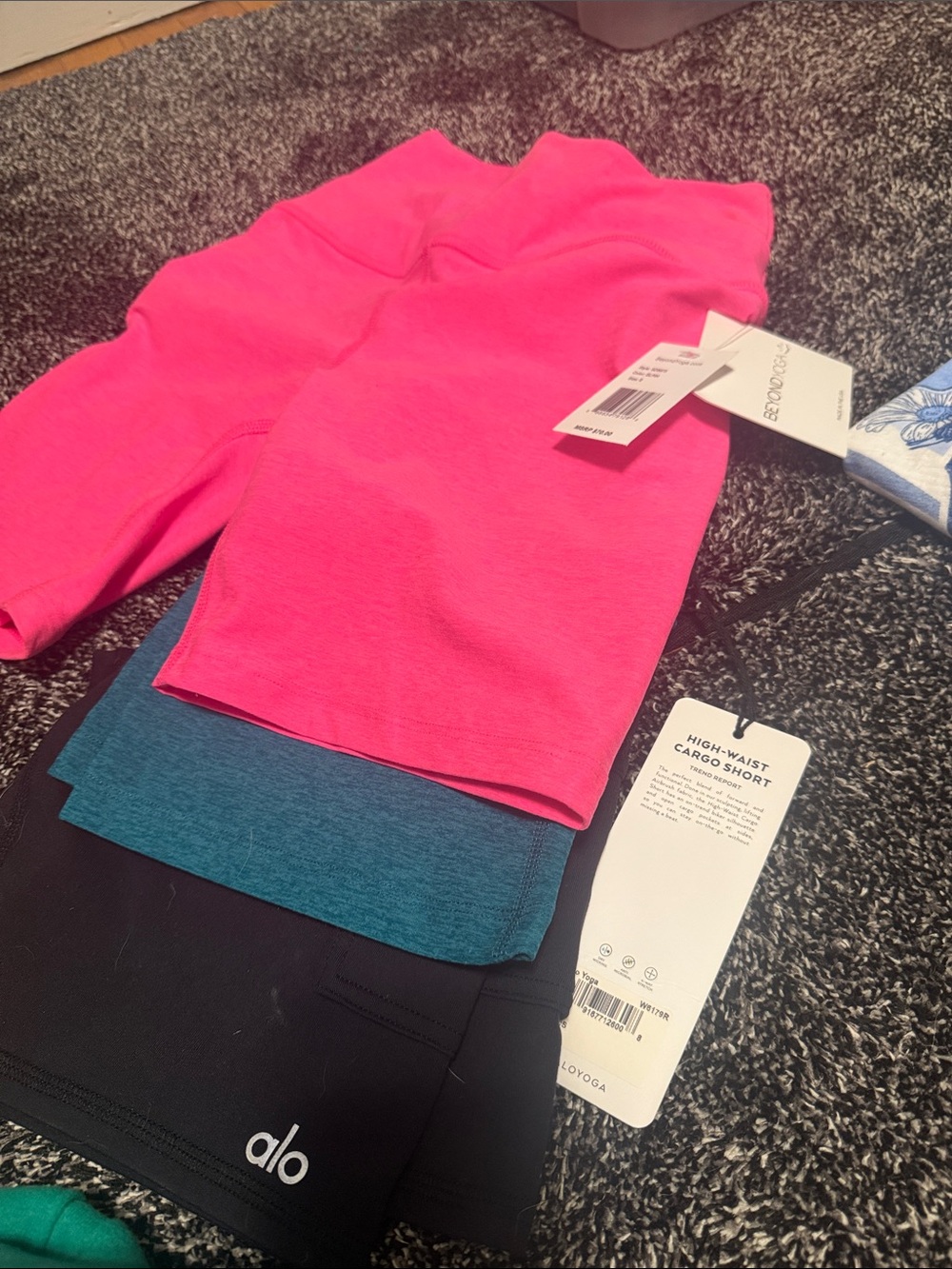 Spring workout gear - Picture 5 of 11